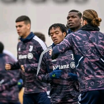 Juventus travel to the Stade de la Beaujoire to face Nantes in the second leg of their playoff