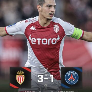 Monaco stun PSG to join the title.