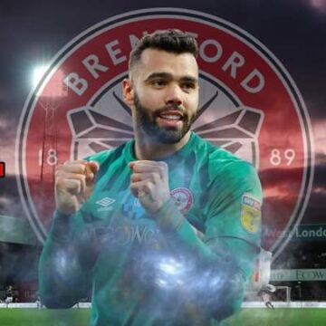 Chelsea are among a number of clubs monitoring Brentford and Spain goalkeeper David Raya, 27.