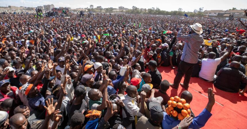 Raila reads a Riot act to Ruto and insists that He must Vacate Statehouse