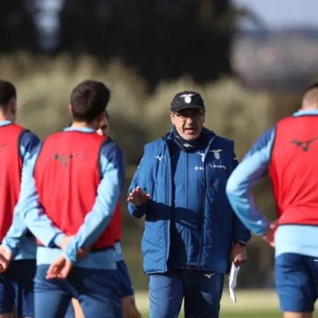 Lazio hosting AZ Alkmaar for the first leg of their Europa Conference League contest