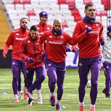 Sivasspor host an in-form Fiorentina side on Thursday