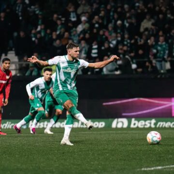 Borussia Monchengladbach host Werder Bremen in the Bundesliga