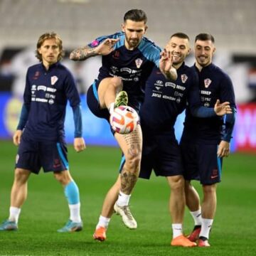 Wales begin life without Gareth Bale when they play team Croatia on Saturday evening
