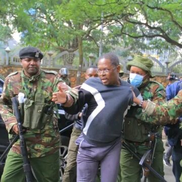 Azimio Leaders arrested as teargas is lobbed in Nairobi CBD