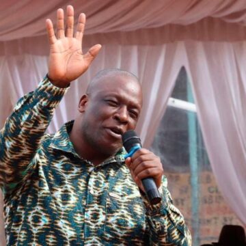 We shall down our tools if our salaries are delayed