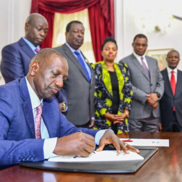 Ruto Signs the contentious Finance Bill into Law
