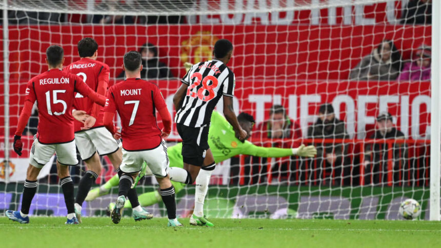 League Cup Holders Manchester United Sank by Newcastle United